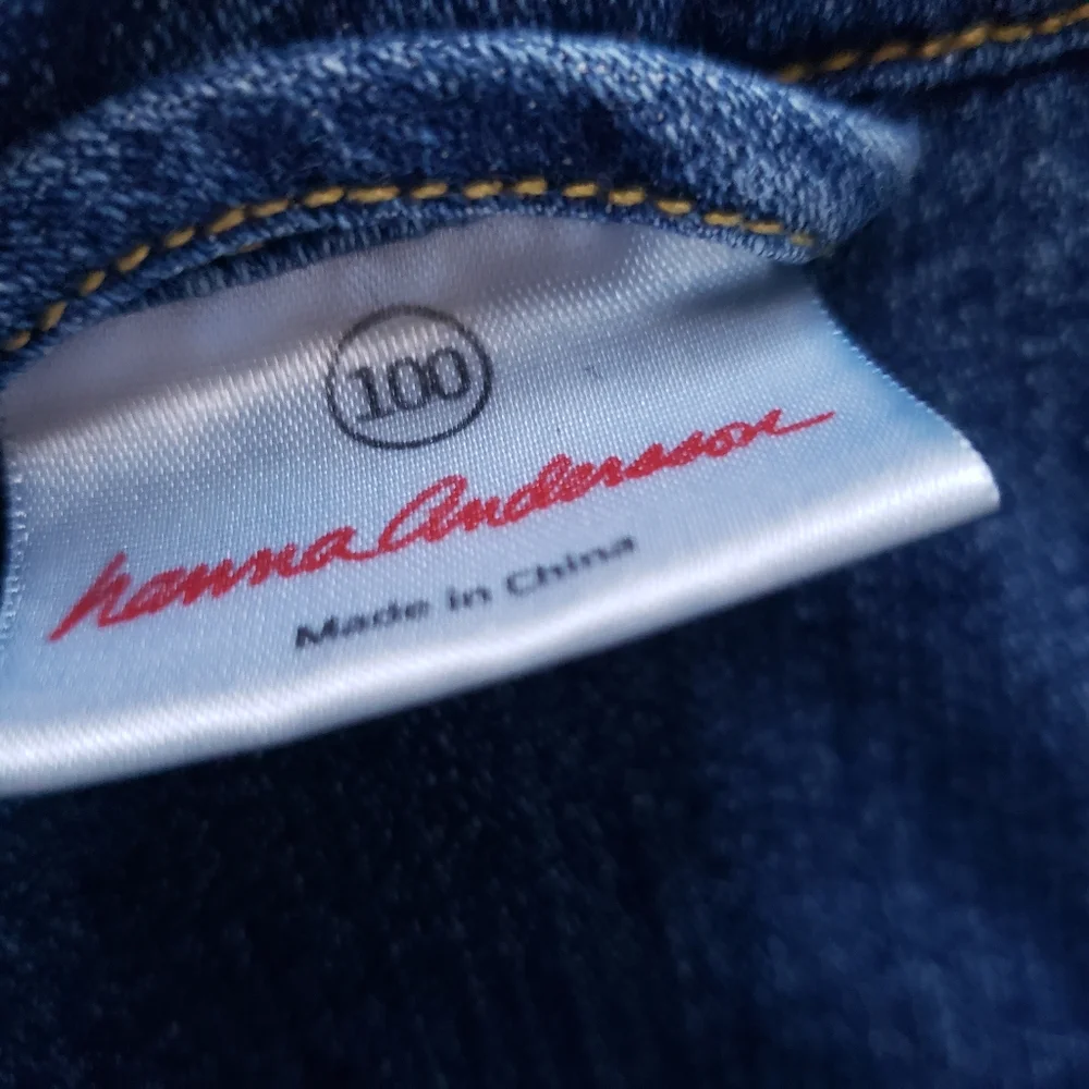 Hanna Andersson 100 / 4 Floral Embroidered Classic Jean Denim Jacket
